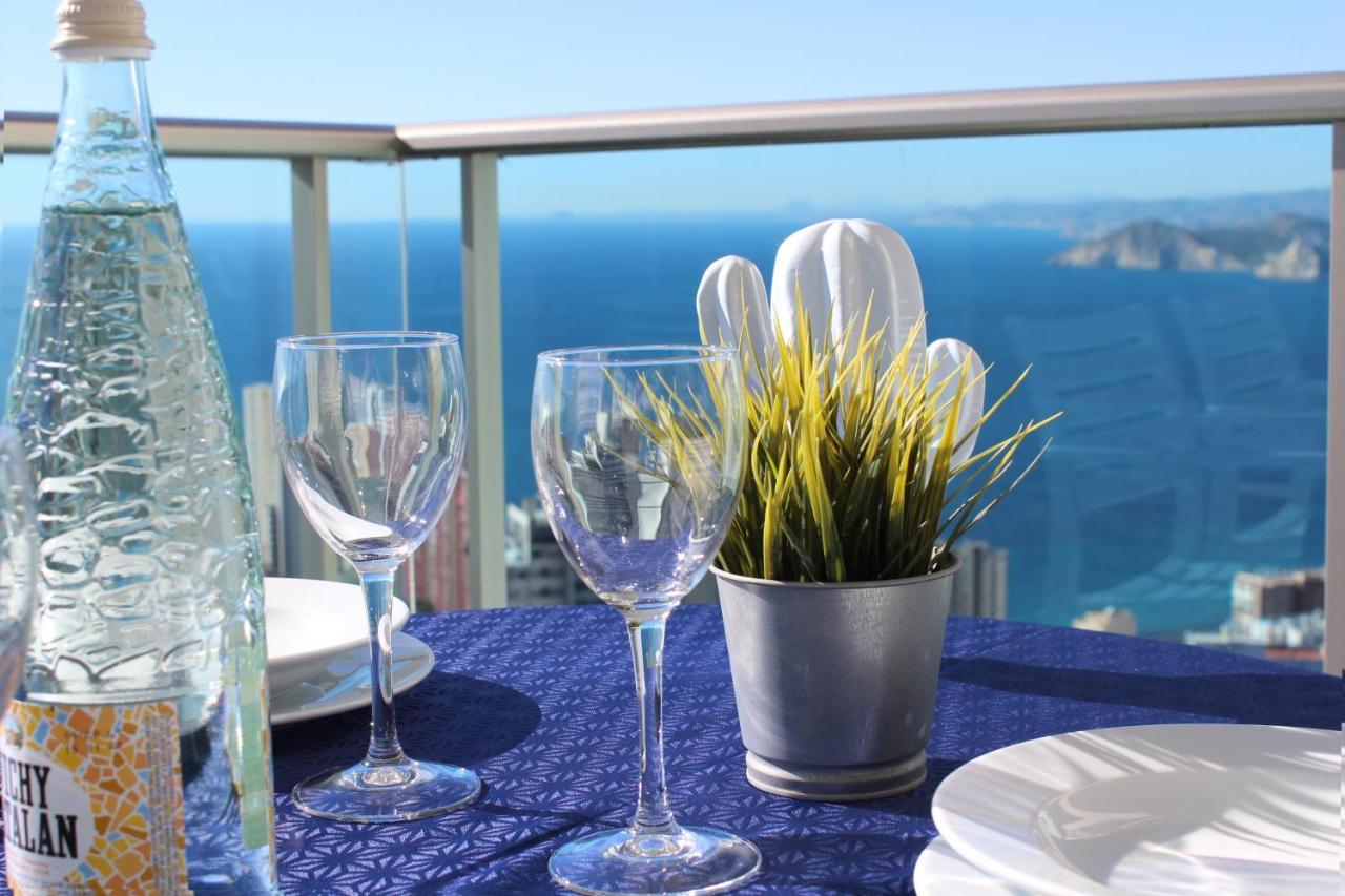 High Rise Apartment On The 39Th Floor With Private Terrace And Sea Views Benidorm Luaran gambar